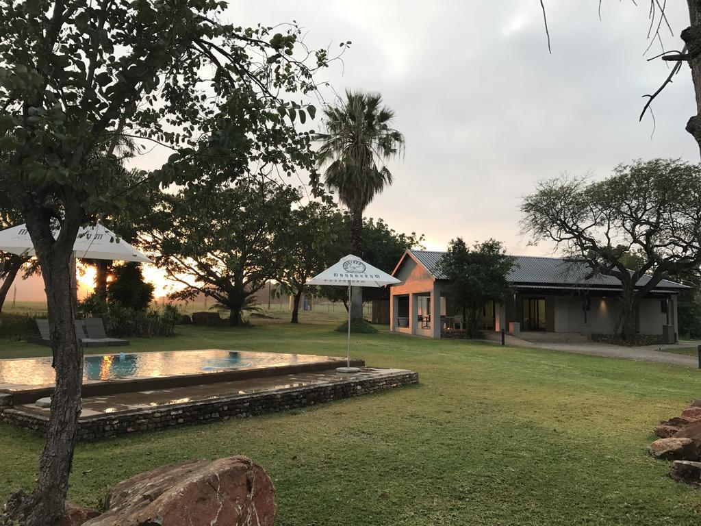 Hamiltons Lodge & Restaurant Malalane Exterior photo